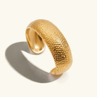 [LOVE LUCKY]Cheyenne Textured Gold Band